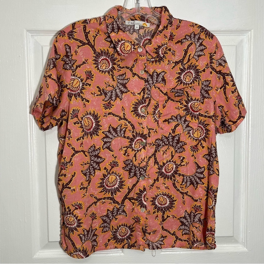 C&California Women’s Linen Coral Floral Short Lseeve Button Down Top | Medium